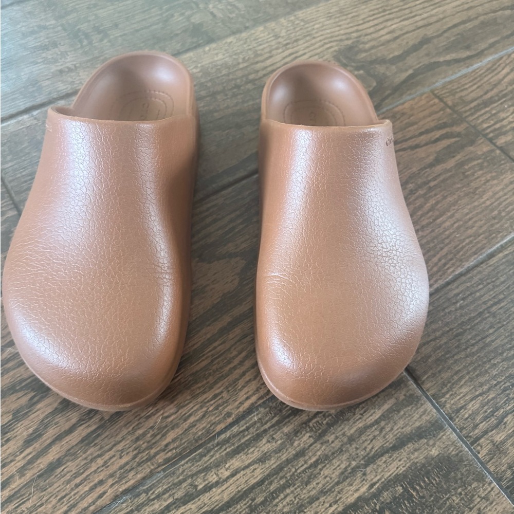 Crocs Dylan Clogs